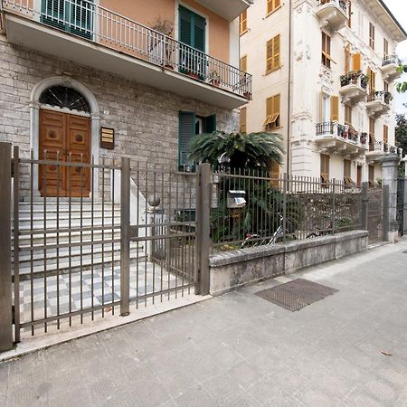 243B - Appartamento Mignon - Sara Home Chiavari, 200Metri Dal Mare Kültér fotó